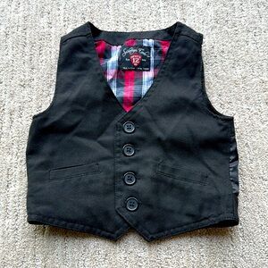 Sovereign Code Lucas Vest Black Size 12 Months